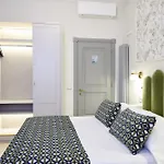 Stanze Del David Place 4*