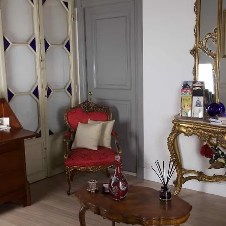 Guest house Stanze Del David Place 2*